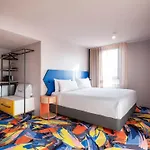 Adge Hotel And Residences
